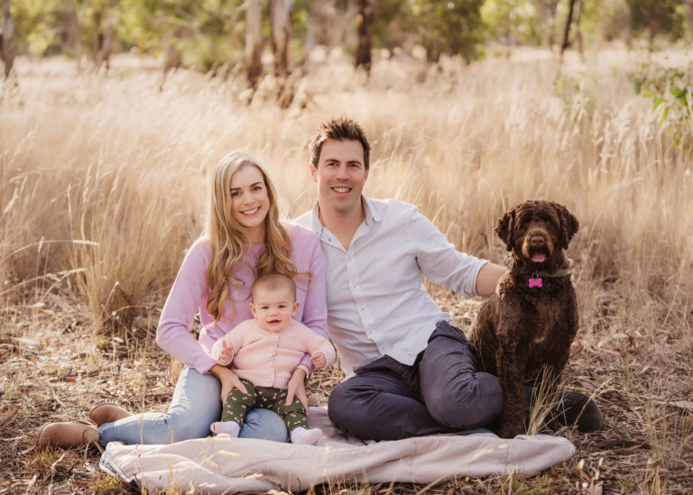 Adelaide outdoor family photo long grass, nature, dog Wadmore