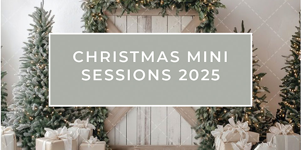 xmas-minis-2025crop Adelaide photography studio Christmas minis this year 2025 photo header